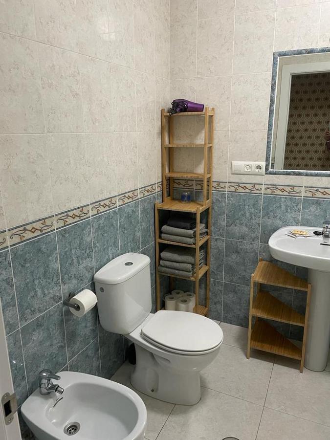 Апартаменты Apartamento Costa Riazor Coruna Ла-Корунья Экстерьер фото